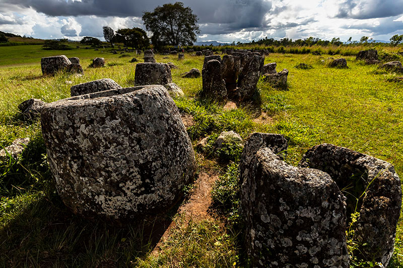 ジャール平原　世界遺産　ラオス　plain of jars laos