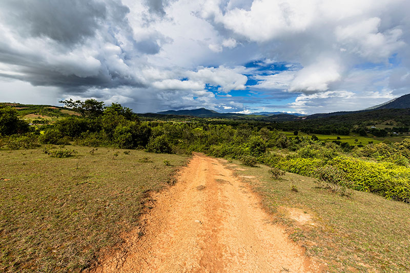 ジャール平原　世界遺産　ラオス　plain of jars laos