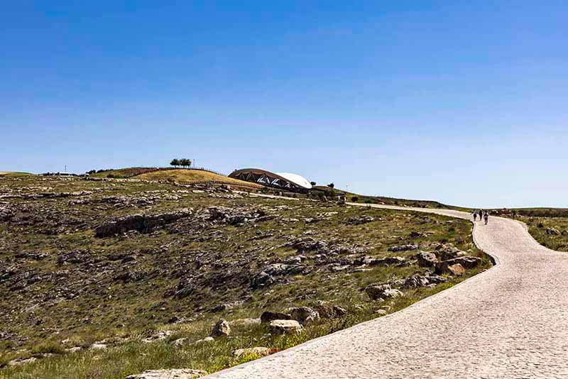 ギョベクリテペ　トルコ　gobekli tepe turkey