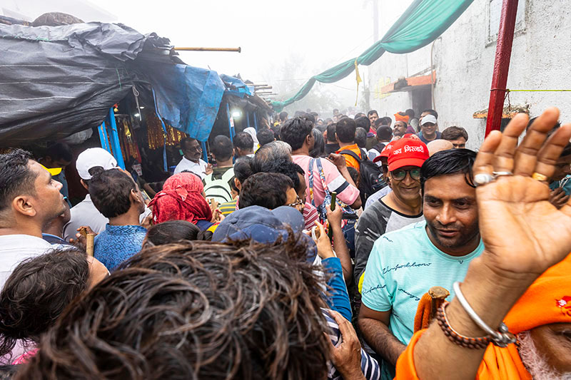 ギルナール山　グジャラート　インド mt. girnar gujarat india