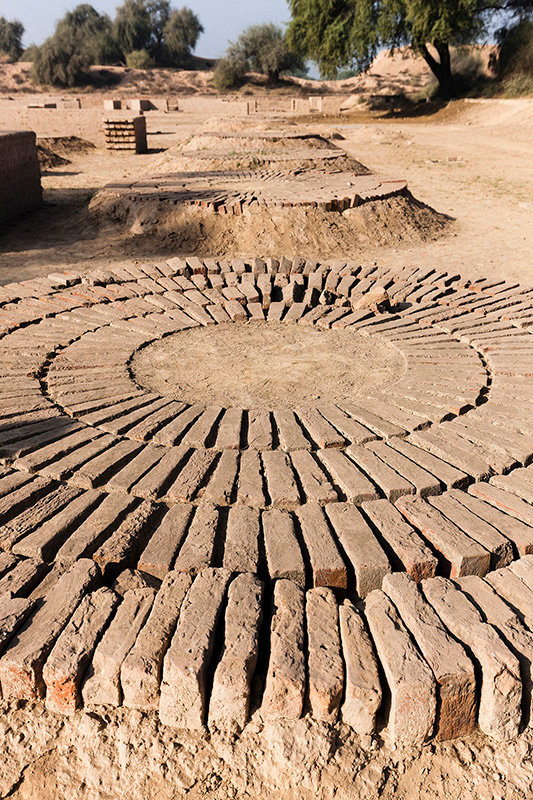 ハラッパ　遺跡　パキスタン　職人街 harappa mound f worker's quarters
