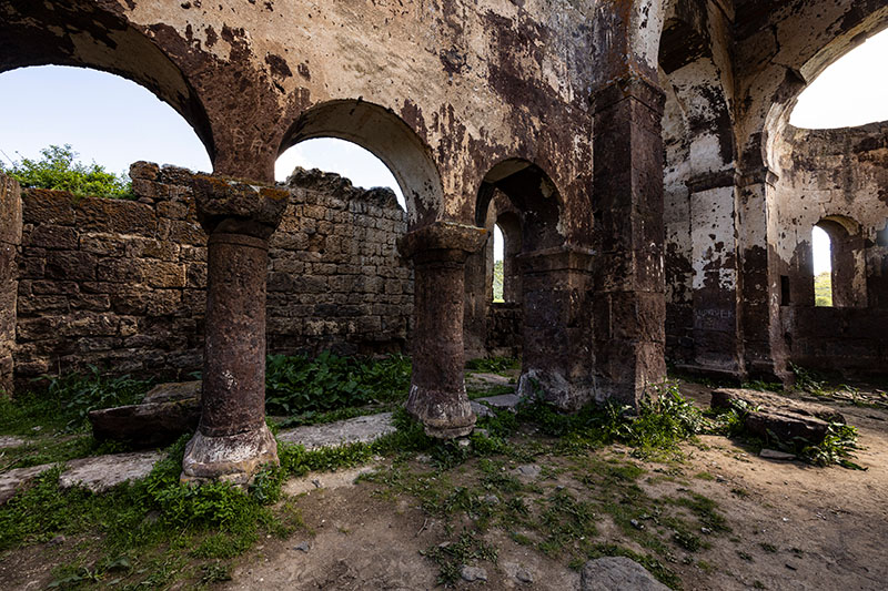 クズル・キリセ 赤い教会 グゼルユルト トルコ kizil kilise güzelyurt turkey