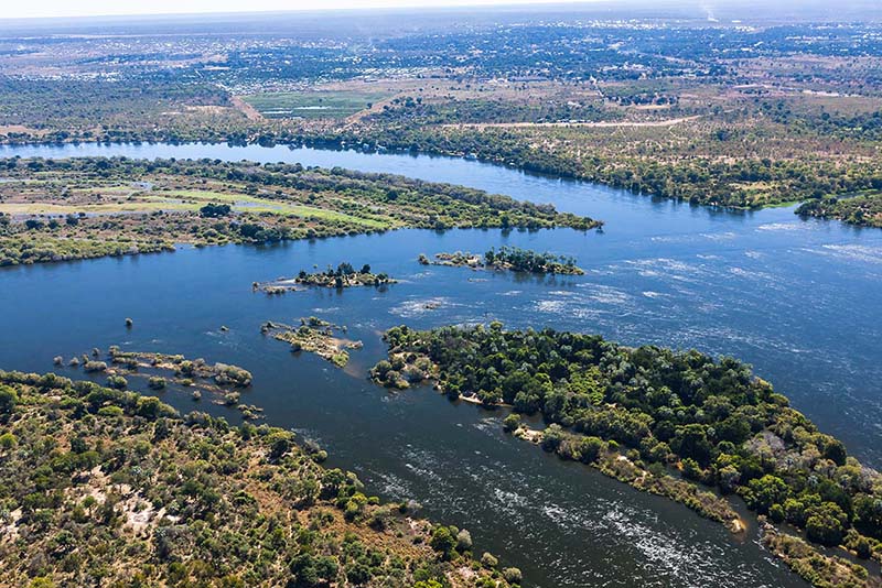 ヴィクトリア滝　ザンベジ河　ジンバブエvictoria falls zambezi river zimbabwe